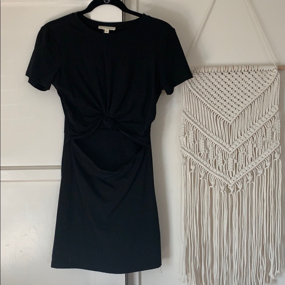 Tshirt dress with pretty cutout